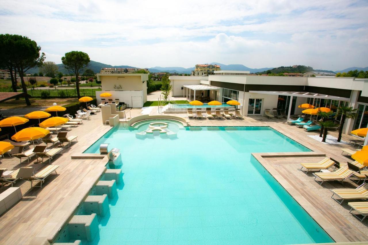 Hotel Terme Abano Verdi Abano Terme Exterior photo